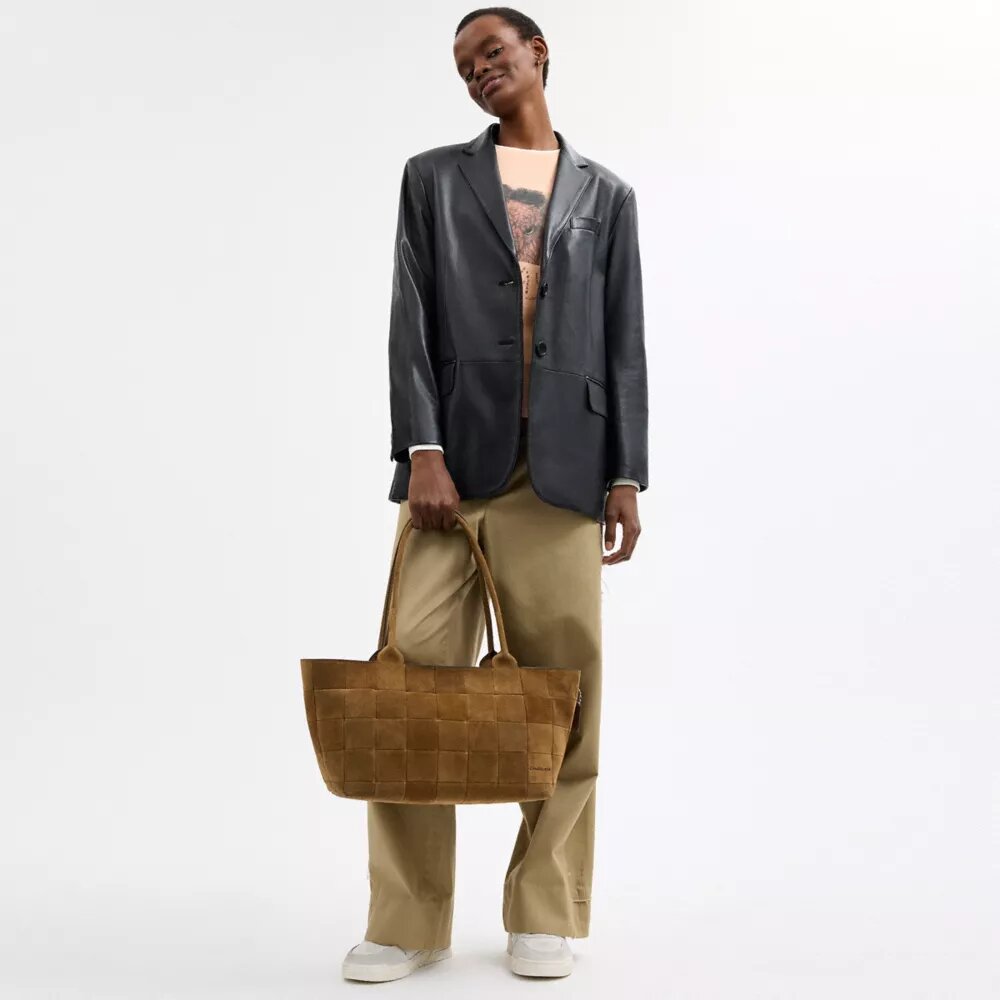 Alter/Ego stor Tote-tasker
