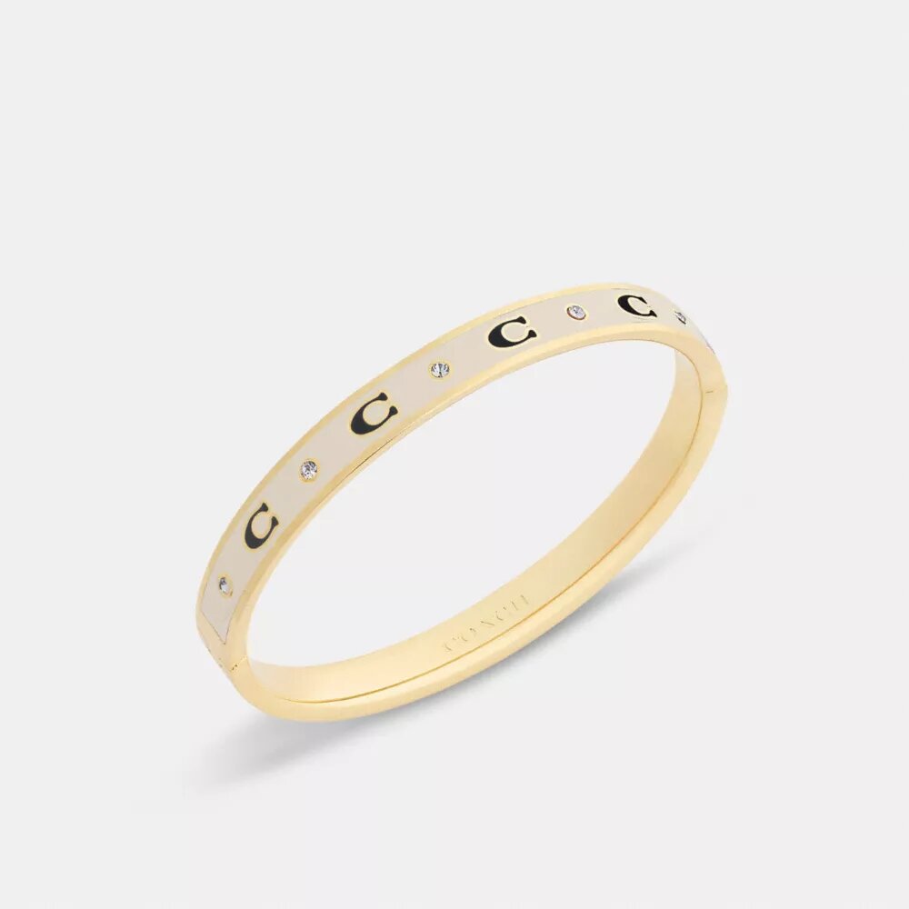Armbånd med gentaget C-motiv og hængsel
