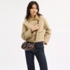Ashton-taske i signatur-jacquard