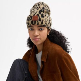 Beanie med leopardmønster
