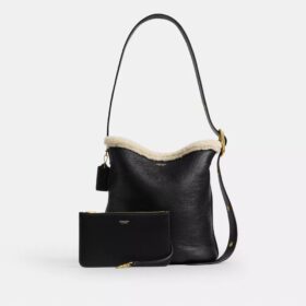 Bleecker Bucket-taske i shearling
