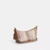 Caitlin skuldertaske med stribet patchwork