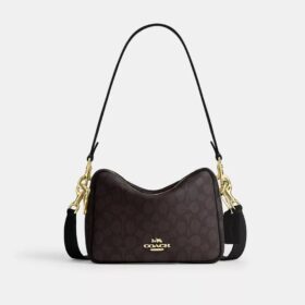 Carey-crossbody-taske i Signature Canvas