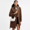 Carmen Mini-crossbody-taske med hjerteformede nitter