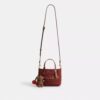 City Mini-tote med vedhæng