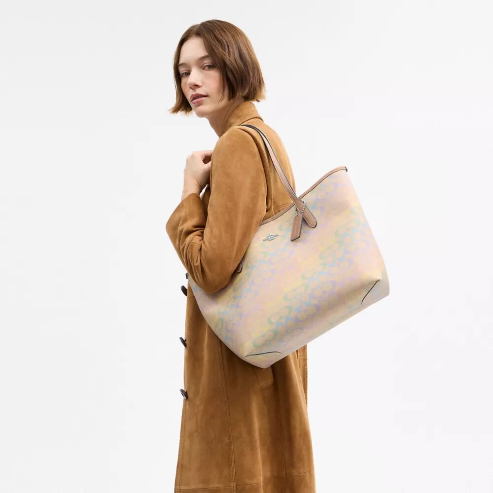 City-tote i Rainbow Signature Canvas