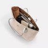 City-tote i Signature Canvas