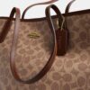 City-tote i Signature Canvas