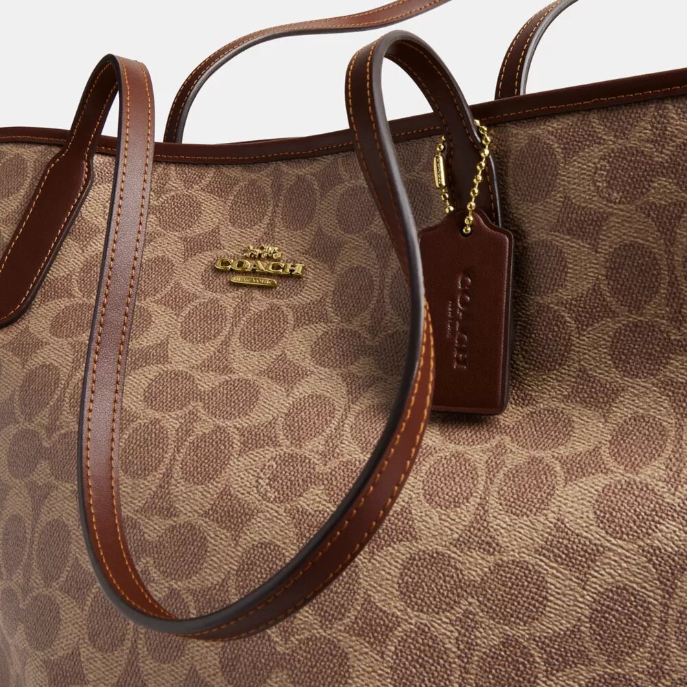 City-tote i Signature Canvas