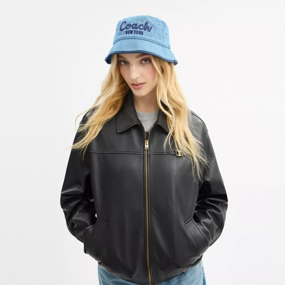 Coach Script-broderet denim-buckethat