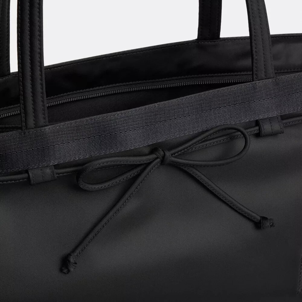 Coachtopia Loop Bow-tote-tasker