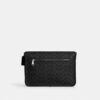 Colby Messenger-taske 32 i Signature Canvas