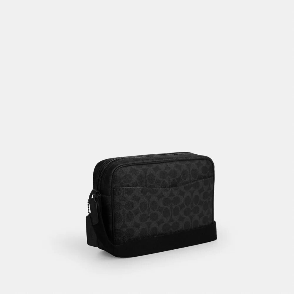 Colton crossbody-taske 25 i Signature Canvas