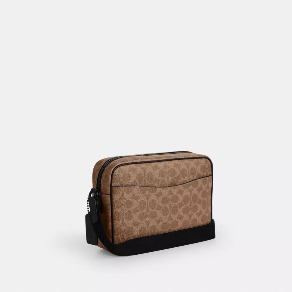Colton crossbody-taske 25 i Signature Canvas
