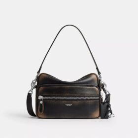 Dakota-crossbody-taske i brugt læder