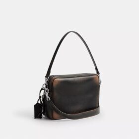 Dakota-crossbody-taske i brugt læder