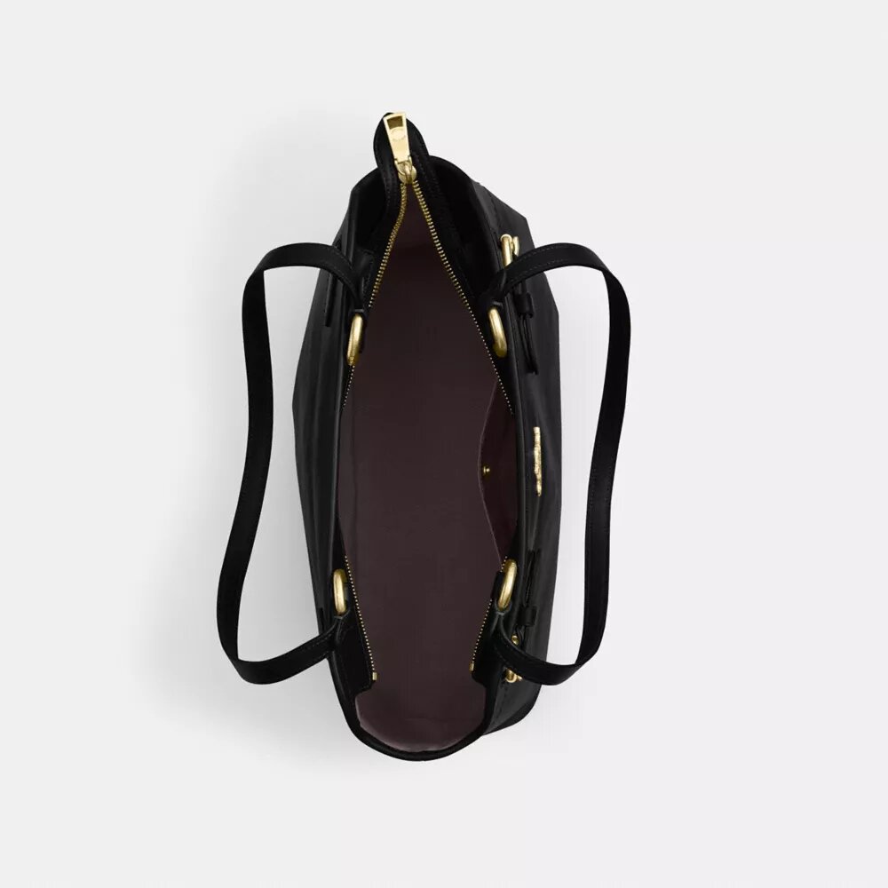 Easton-tote-tasker