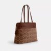 Easton-tote-tasker i signatur-chenille
