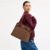 Easton-tote-tasker i signatur-chenille