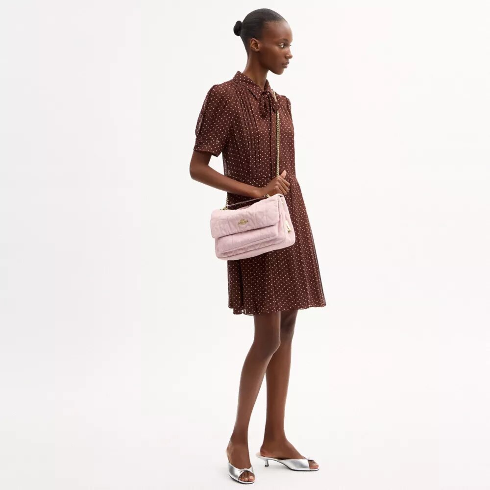 Elodie crossbody-taske i Loved Denim med quiltning