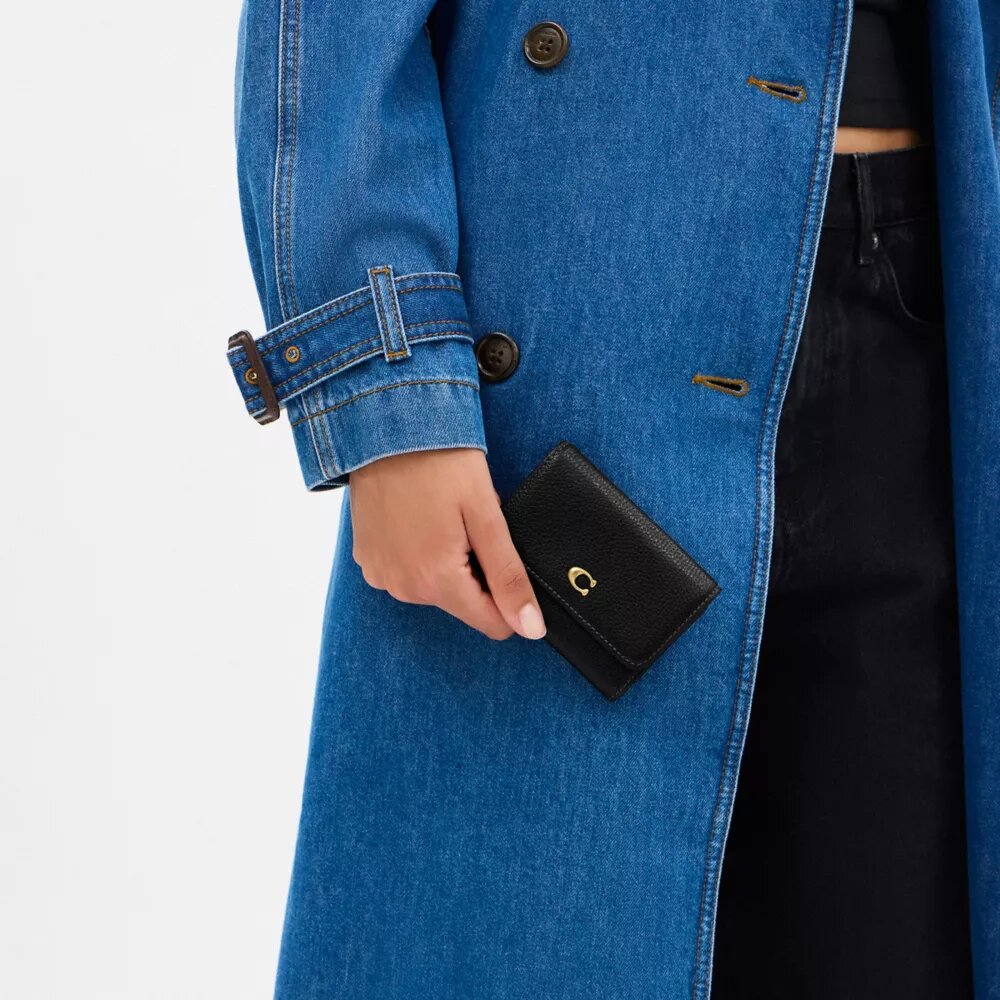 Essential kortetui med klap