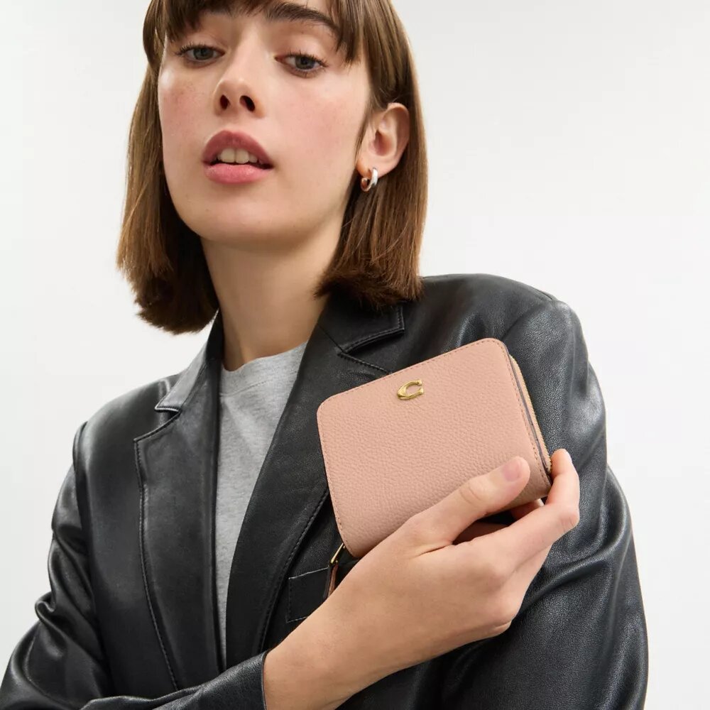 Essential-punge i farveblok