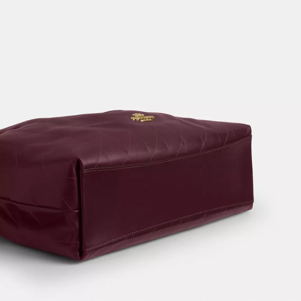 Evelyn stor skuldertask med quiltning