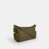 Finn crossbody-taske med lommer