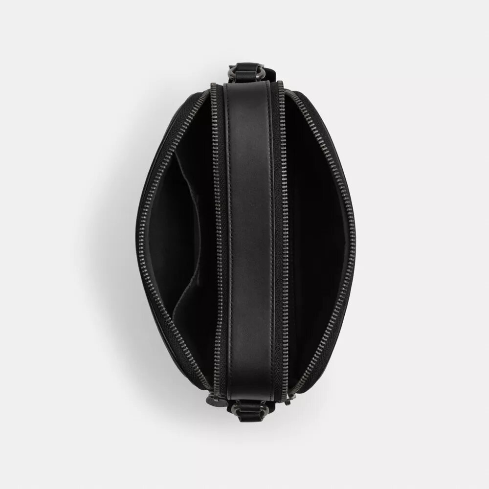 Graham crossbody-taske i Signature Canvas