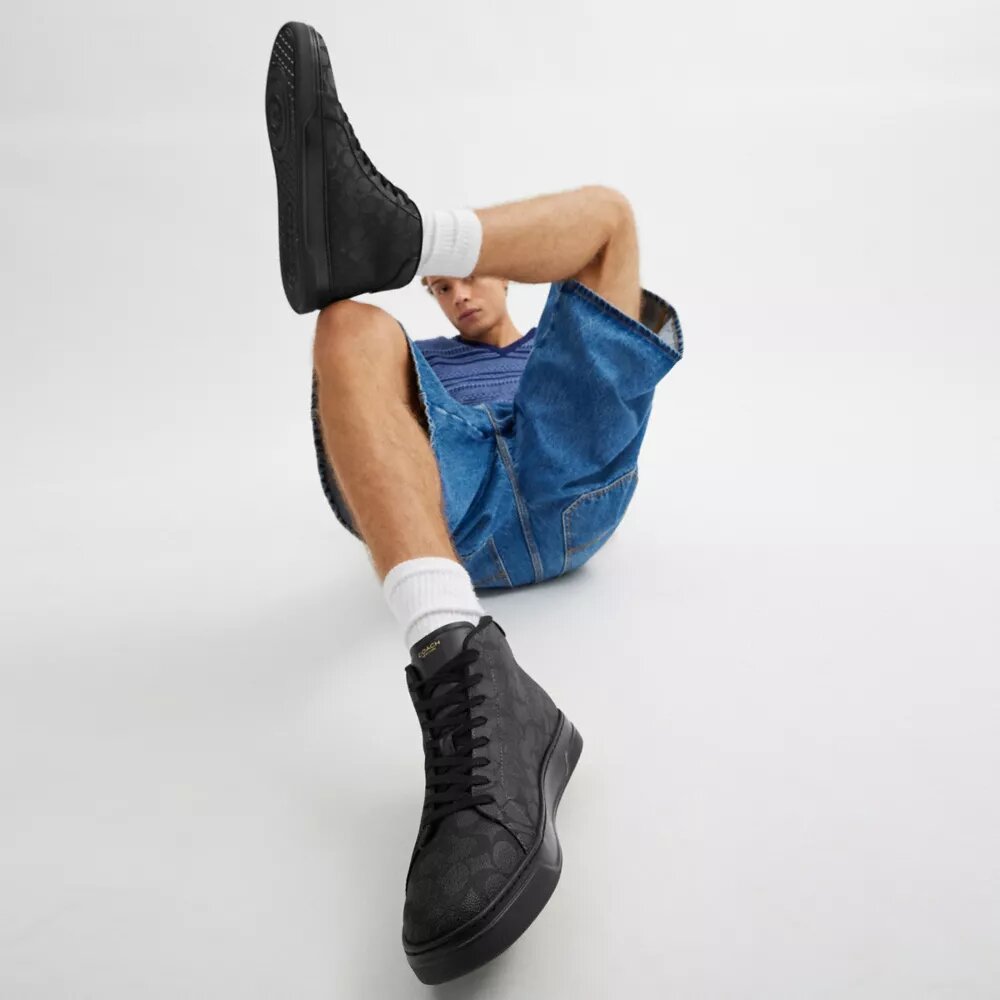 High Line High Top-sneaker i Signature Canvas