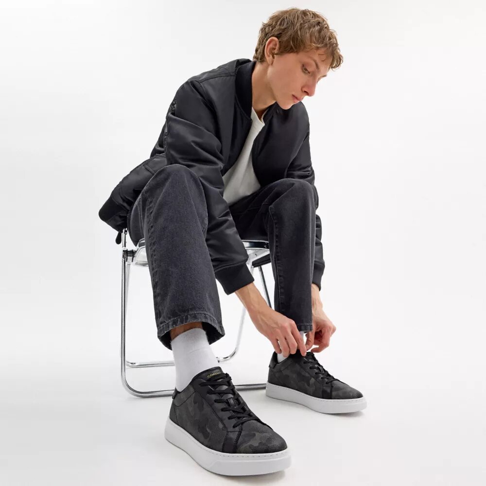 Høje sneakers i vores karakteristiske camouflagemønster