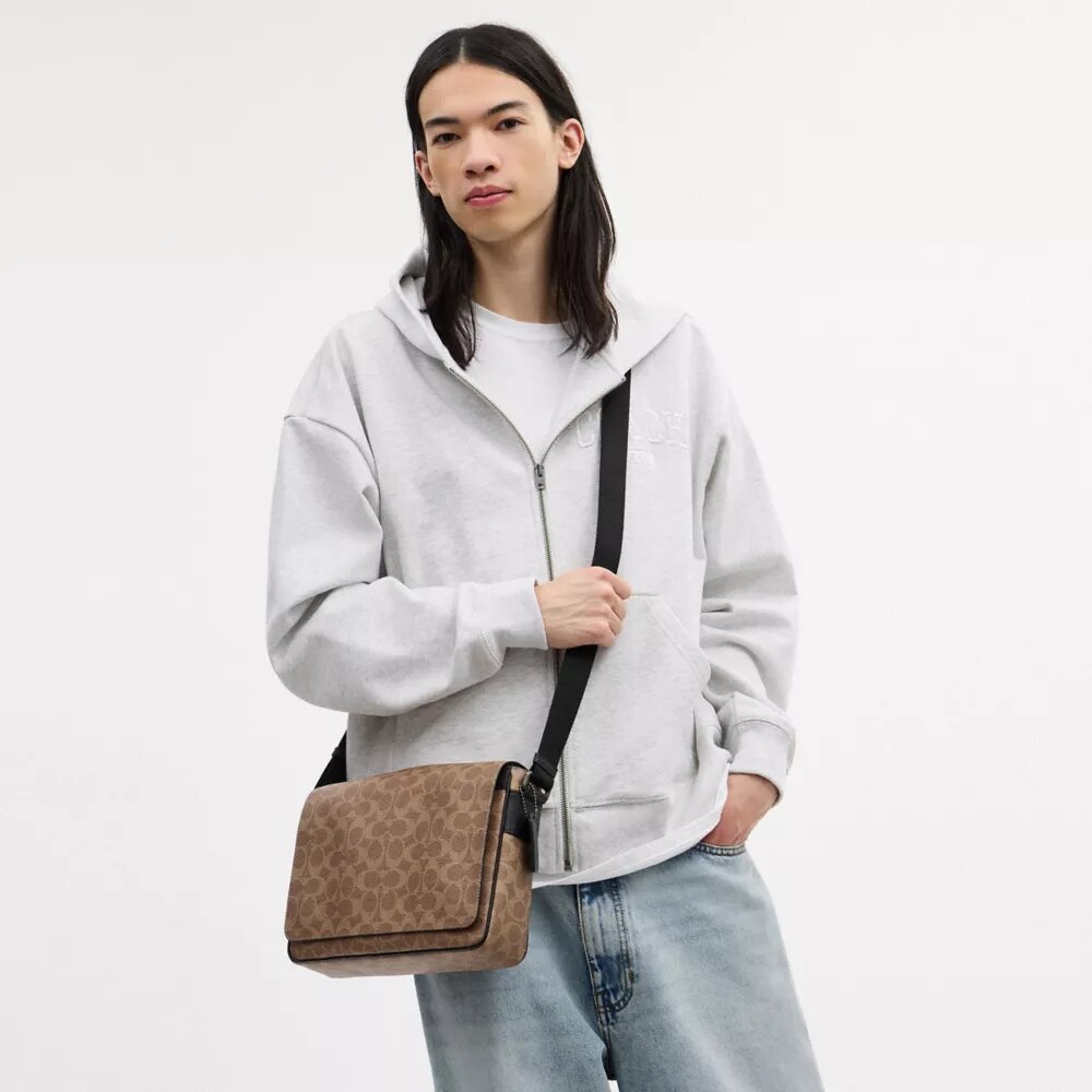 Jack Messenger-taske i Signature Canvas