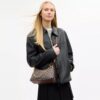 Juliet skuldertasker 25 i Signature Jacquard