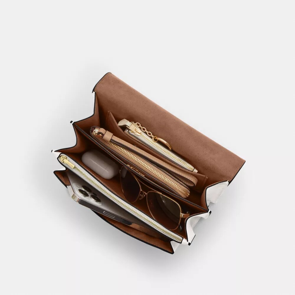 Klare crossbody-tasker i Signature Canvas