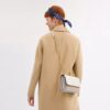 Klare crossbody-tasker i Signature Canvas