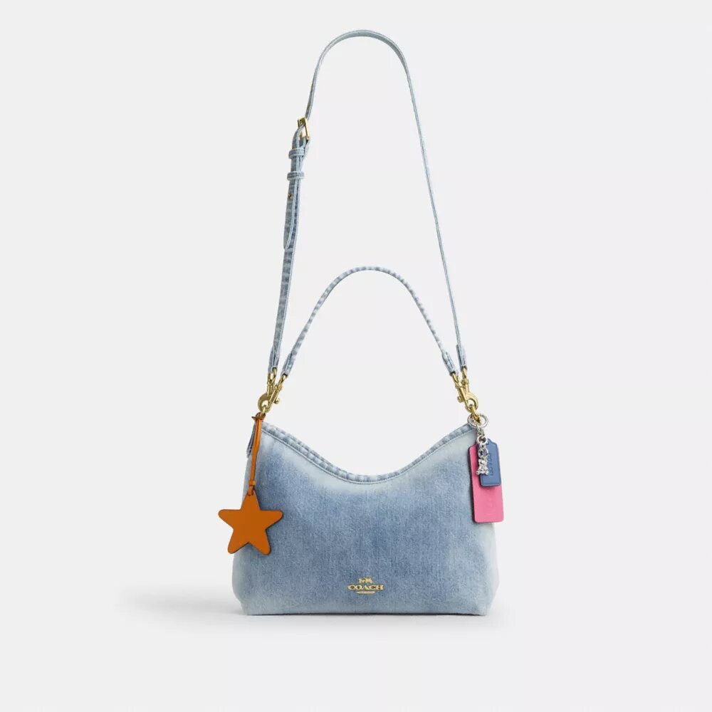 Laurel skuldertaske i Loved Denim med vedhæng