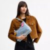 Laurel skuldertaske i Loved Denim med vedhæng