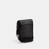 League-telefon-crossbody-taske i Signature Canvas