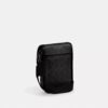 League-telefon-crossbody-taske i Signature Canvas