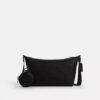 Lille Finn-crossbody-taske med punge