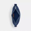 Lille Finn-crossbody-taske med punge