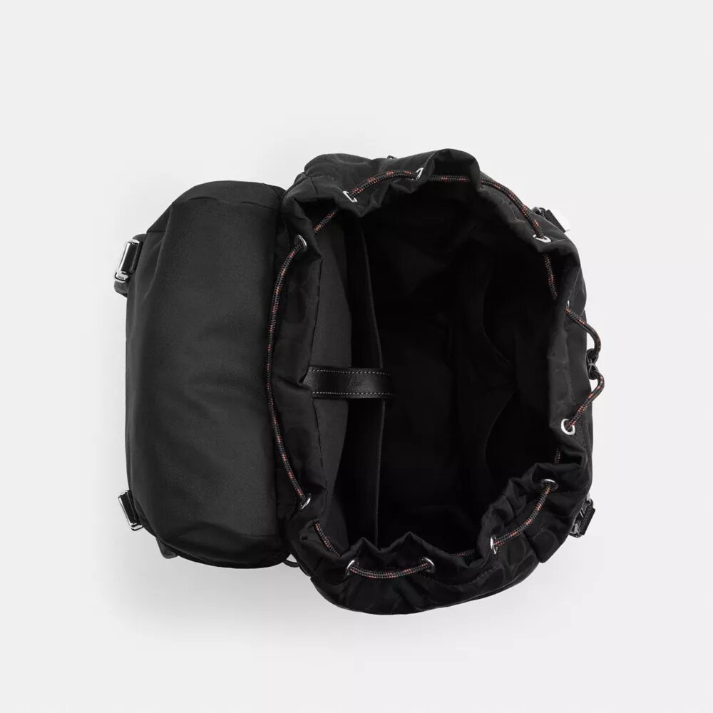 Logan-rygsække i signaturnylon med Vedhæng