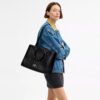 Maggie-tote-tasker