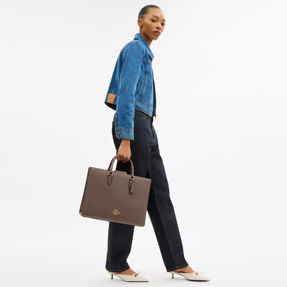 Maggie-tote-tasker