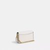 Mila crossbody-taske med Signature Canvas