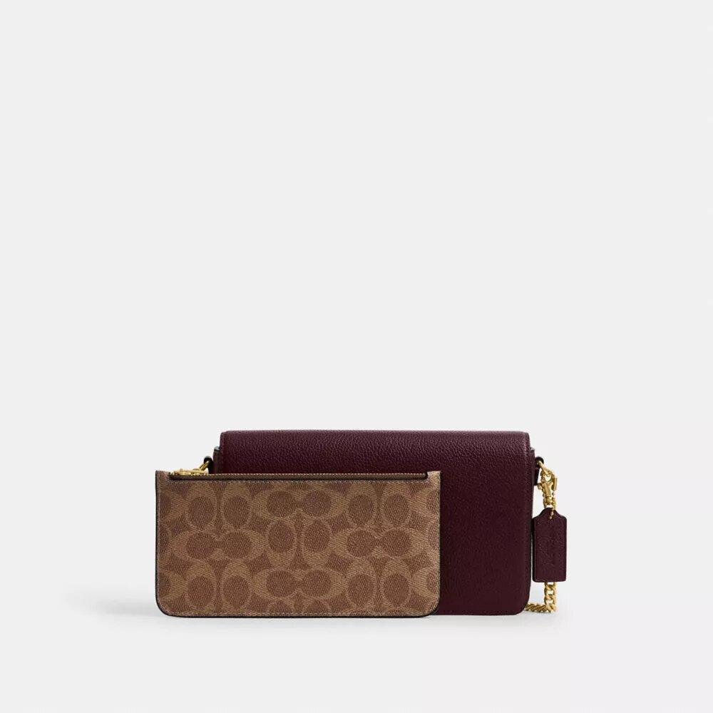Mila crossbody-taske med Signature Canvas