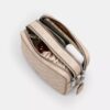 Mini Carey-crossbody-taske i Signature Canvas