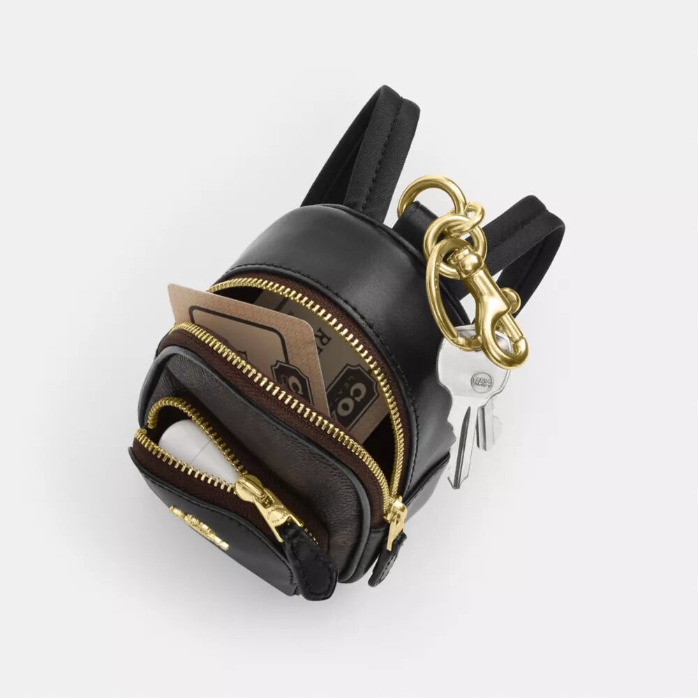 Mini Court Backpack-taskevedhæng i Signature Canvas