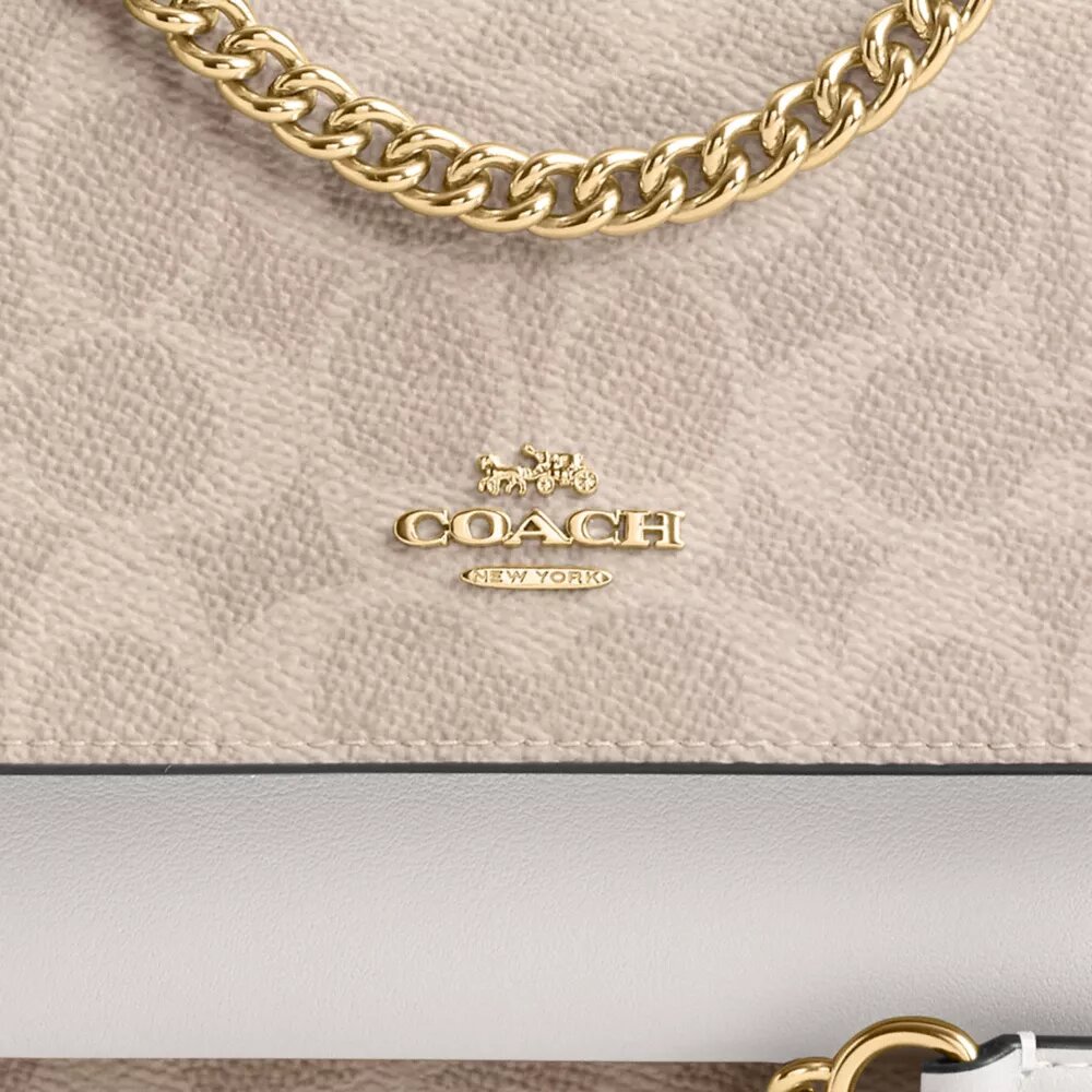 Mini Klare crossbody-tasker i Signature Canvas