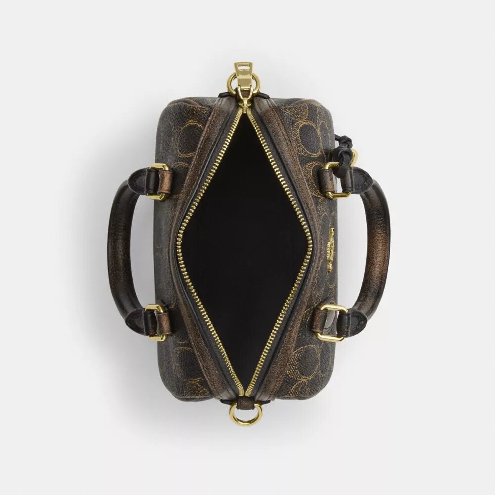 Mini Rowan Crossbody-taske i "Loved" Signature Canvas med Vedhæng